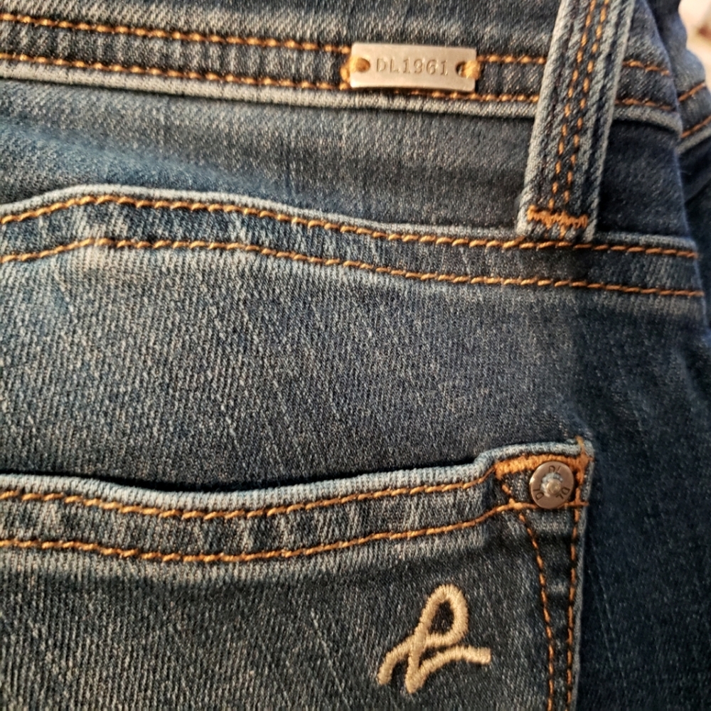 DL1961 Emma Power Legging Blue Denim Skinny Jeans Size 27. - Picture 9 of 10
